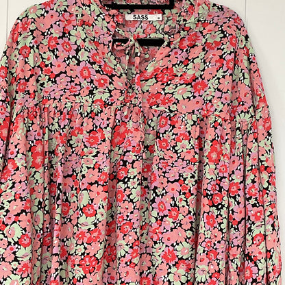 Sass floral top sz18