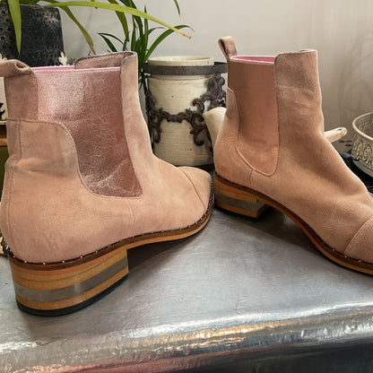 Django & Juliette sz37