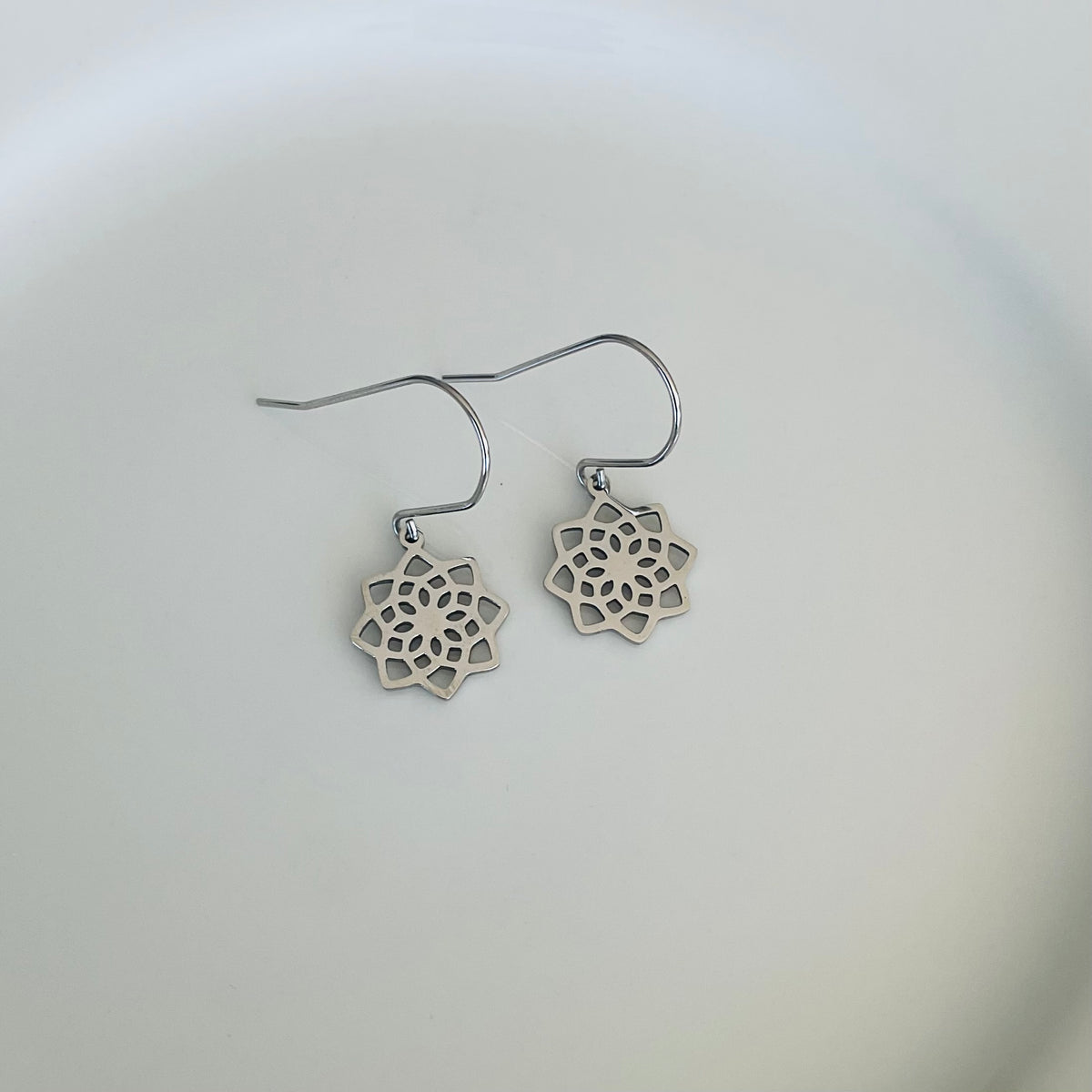 Swirl earrings